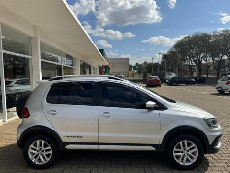 VOLKSWAGEN Crossfox 1.6 4P FLEX, Foto 4