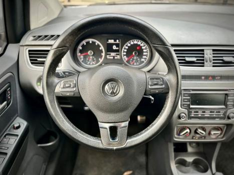 VOLKSWAGEN Crossfox 1.6 4P FLEX I-MOTION AUTOMATIZADO, Foto 5