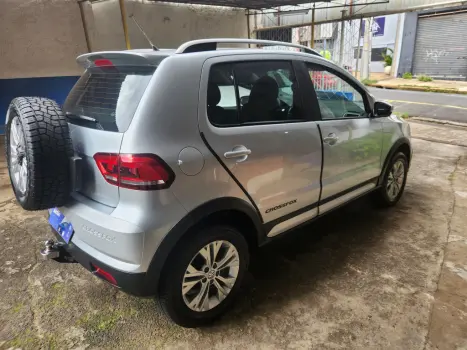 VOLKSWAGEN Crossfox 1.6 4P FLEX, Foto 6