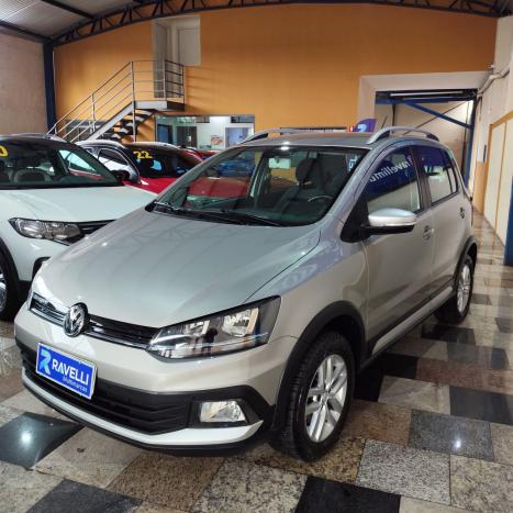 VOLKSWAGEN Crossfox 1.6 4P FLEX, Foto 8
