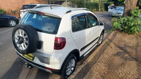 VOLKSWAGEN Crossfox 1.6 4P FLEX, Foto 6