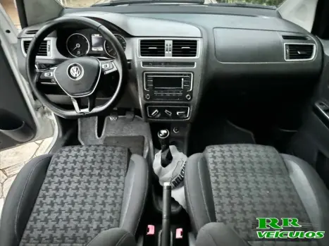 VOLKSWAGEN Fox 1.0 4P COMFORTLINE FLEX, Foto 9