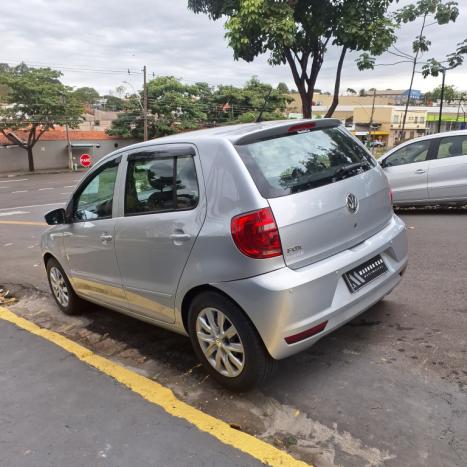 VOLKSWAGEN Fox 1.0 4P TREND FLEX, Foto 4