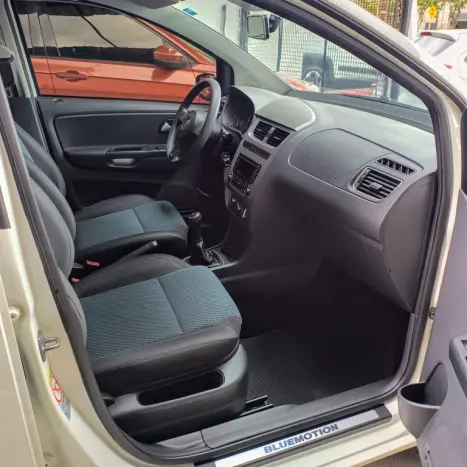 VOLKSWAGEN Fox 1.0 4P BLUEMOTION FLEX, Foto 8