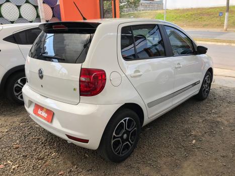 VOLKSWAGEN Fox 1.0 4P SELEO FLEX, Foto 3