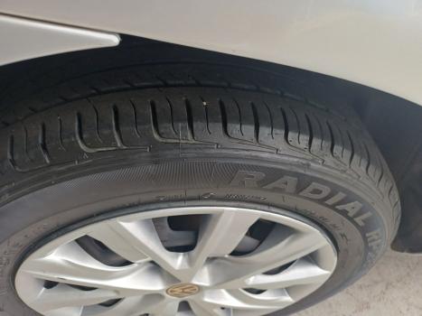 VOLKSWAGEN Fox 1.0 4P TREND FLEX, Foto 4