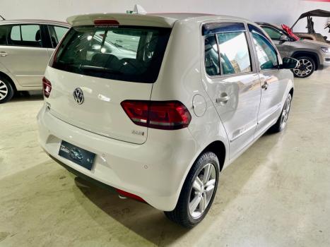 VOLKSWAGEN Fox 1.6 16V 4P MSI HIGHLINE FLEX, Foto 4