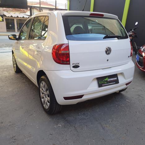 VOLKSWAGEN Fox 1.6 4P TREND FLEX, Foto 6