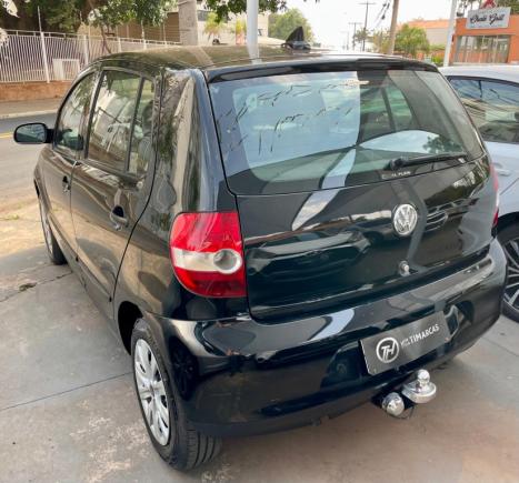 VOLKSWAGEN Fox 1.6 4P, Foto 4