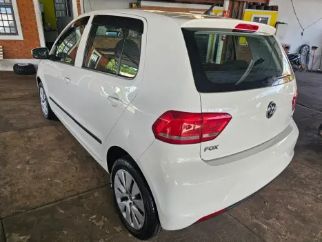 VOLKSWAGEN Fox 1.6 4P FLEX, Foto 5