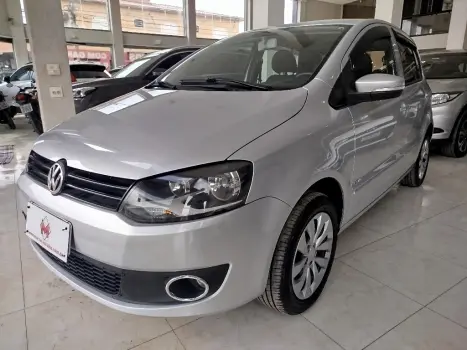 VOLKSWAGEN Fox 1.6 4P, Foto 3