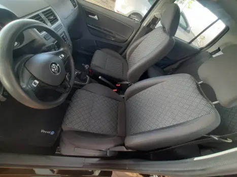 VOLKSWAGEN Fox 1.6 4P MSI TRENDLINE FLEX, Foto 3