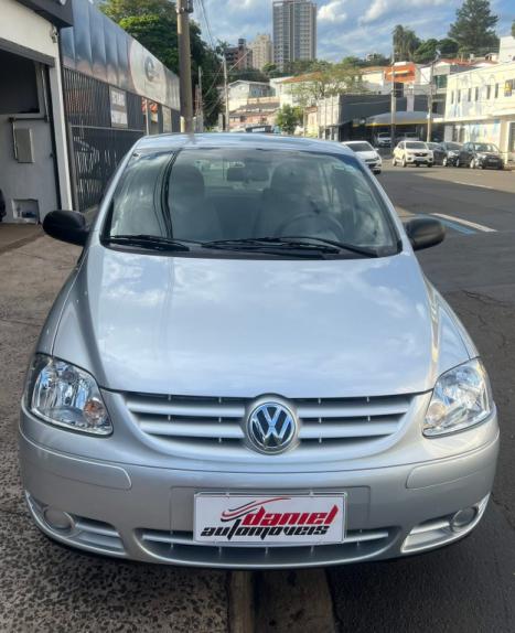 VOLKSWAGEN Fox 1.6 4P, Foto 2