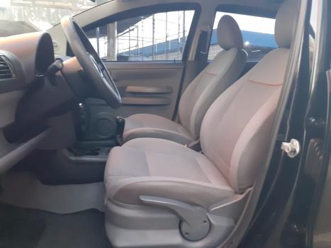 VOLKSWAGEN Fox 1.6 4P PLUS FLEX, Foto 6