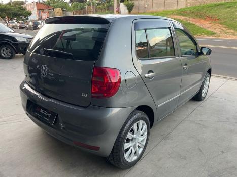 VOLKSWAGEN Fox 1.6 4P, Foto 3