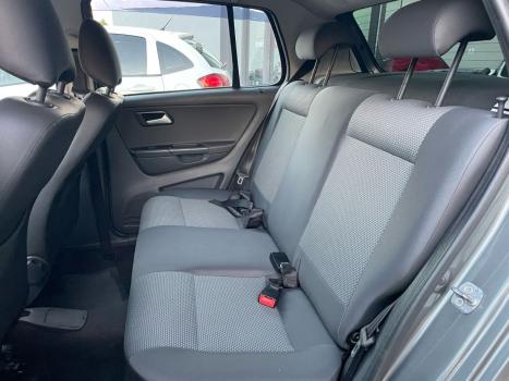 VOLKSWAGEN Fox 1.6 4P, Foto 10
