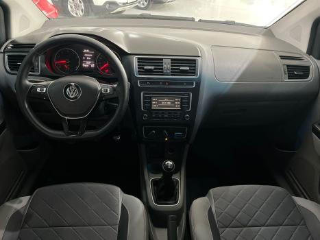 VOLKSWAGEN Fox 1.6 4P FLEX, Foto 4