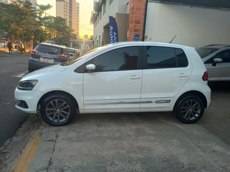VOLKSWAGEN Fox 1.6 4P FLEX CONNECT I-MOTION AUTOMATIZADO, Foto 6