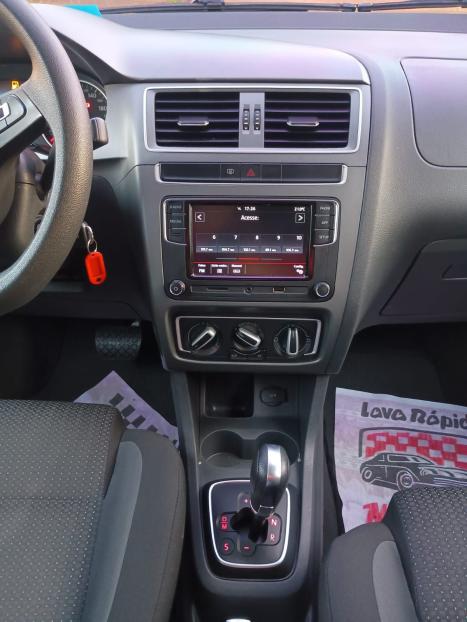 VOLKSWAGEN Fox 1.6 4P FLEX CONNECT I-MOTION AUTOMATIZADO, Foto 9