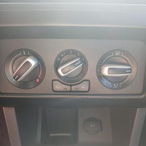 VOLKSWAGEN Fox 1.6 4P FLEX, Foto 9