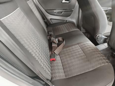 VOLKSWAGEN Fox 1.6 4P MSI COMFORTLINE FLEX, Foto 9