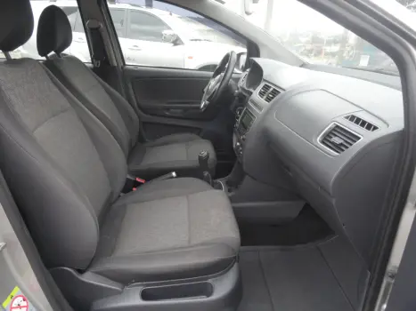 VOLKSWAGEN Fox 1.6 4P I-TREND FLEX, Foto 19