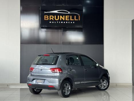 VOLKSWAGEN Fox 1.6 4P FLEX CONNECT I-MOTION AUTOMATIZADO, Foto 3