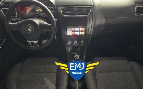 VOLKSWAGEN Fox 1.6 4P, Foto 8