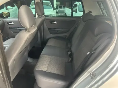 VOLKSWAGEN Fox 1.6 4P FLEX, Foto 10