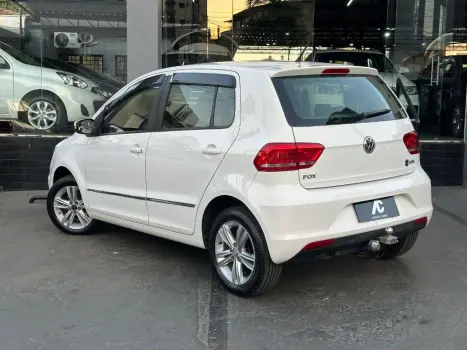 VOLKSWAGEN Fox 1.6 4P TRENDLINE FLEX, Foto 2