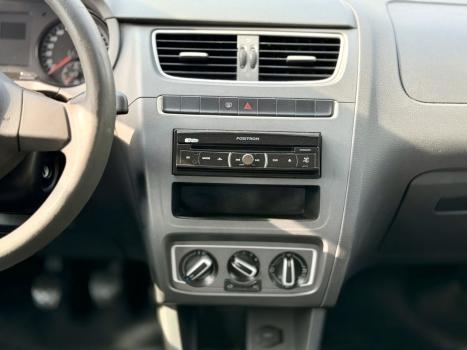 VOLKSWAGEN Fox 1.6 4P FLEX, Foto 8