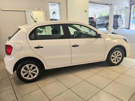 VOLKSWAGEN Gol 1.0 16V 4P, Foto 4