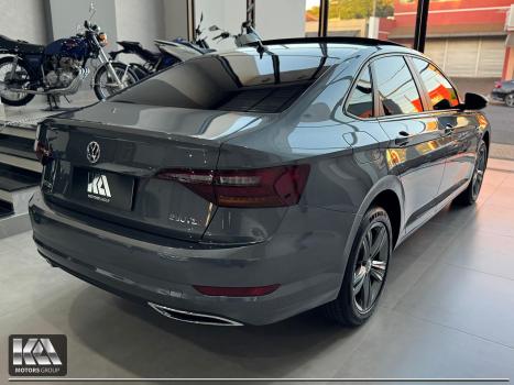 VOLKSWAGEN Jetta 1.4 4P 250 TSI R-LINE AUTOMTICO, Foto 4