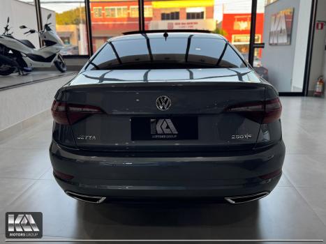 VOLKSWAGEN Jetta 1.4 4P 250 TSI R-LINE AUTOMTICO, Foto 5