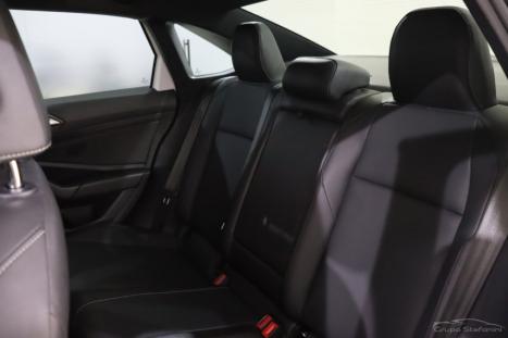 VOLKSWAGEN Jetta 1.4 4P 250 TSI R-LINE AUTOMTICO, Foto 8
