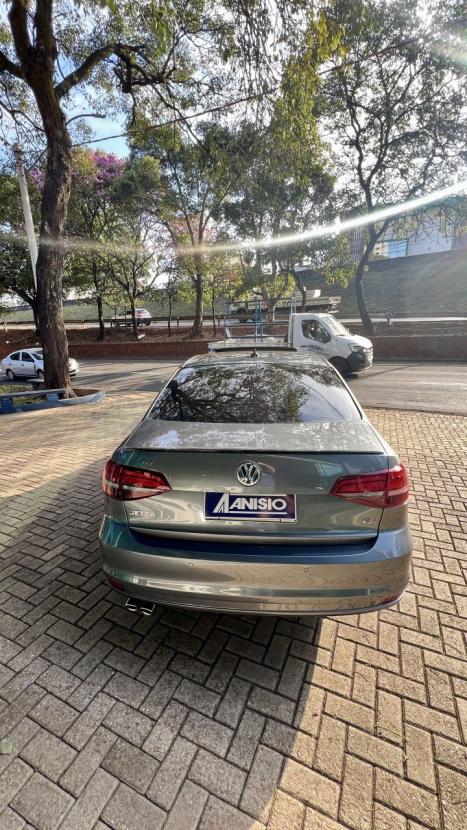 VOLKSWAGEN Jetta 1.4 4P 250 TSI TURBO CONFORTLINE AUTOMTICO, Foto 5