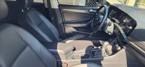 VOLKSWAGEN Jetta 1.4 4P 250 TSI TURBO CONFORTLINE AUTOMTICO, Foto 5