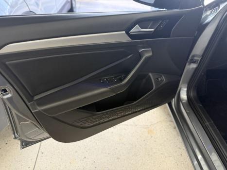 VOLKSWAGEN Jetta 1.4 4P 250 TSI R-LINE AUTOMTICO, Foto 11