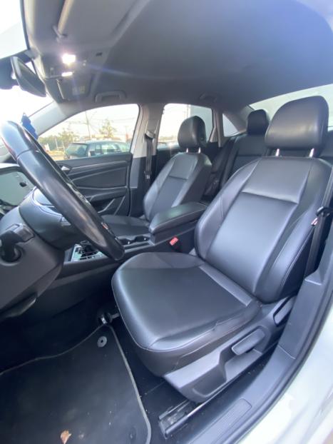 VOLKSWAGEN Jetta 1.4 4P 250 TSI TURBO CONFORTLINE AUTOMTICO, Foto 7