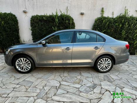 VOLKSWAGEN Jetta 2.0 4P TSI HIGHLINE 200 CV AUTOMTICO, Foto 3