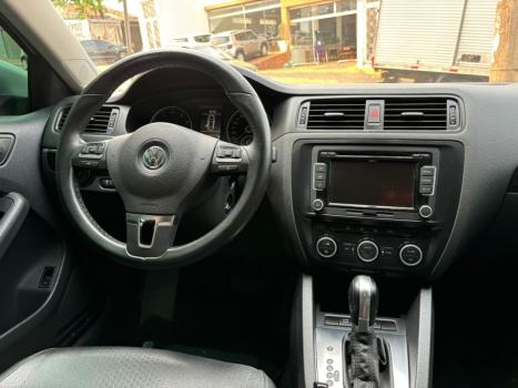 VOLKSWAGEN Jetta 2.0 4P FLEX CONFORTLINE TIPTRONIC AUTOMTICO, Foto 16