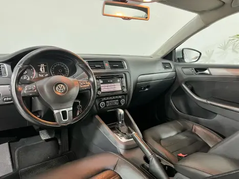 VOLKSWAGEN Jetta 2.0 4P TSI HIGHLINE 200 CV AUTOMTICO, Foto 5