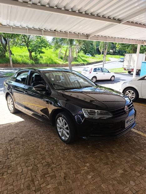 VOLKSWAGEN Jetta 2.0 4P TRENDLINE FLEX AUTOMTICO, Foto 2