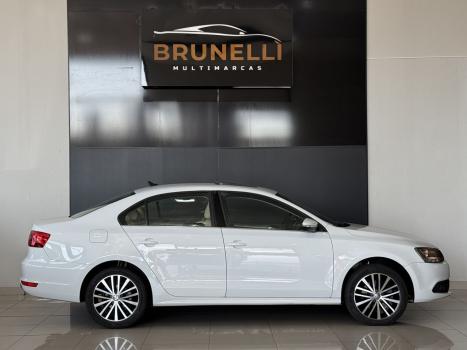 VOLKSWAGEN Jetta 2.0 4P TSI HIGHLINE 211 CV AUTOMTICO, Foto 3