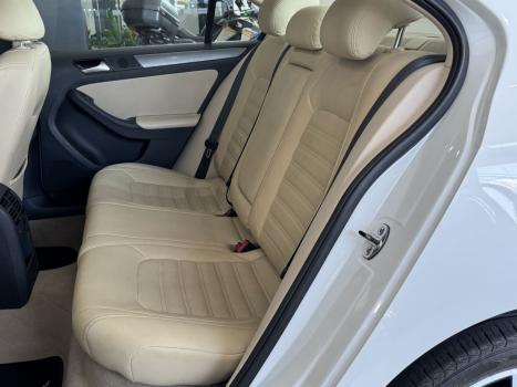 VOLKSWAGEN Jetta 2.0 4P TSI HIGHLINE 211 CV AUTOMTICO, Foto 9