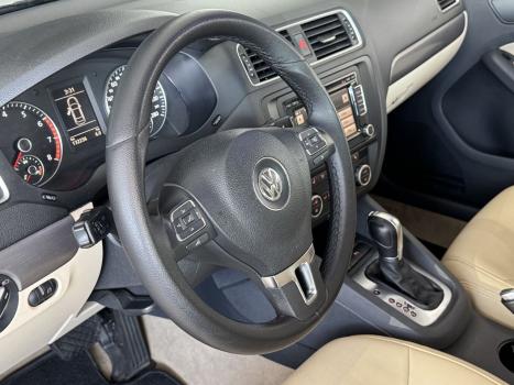 VOLKSWAGEN Jetta 2.0 4P TSI HIGHLINE 211 CV AUTOMTICO, Foto 12
