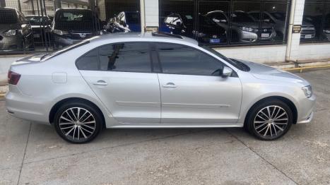 VOLKSWAGEN Jetta 2.0 4P CONFORTLINE TIPTRONIC AUTOMTICO, Foto 7