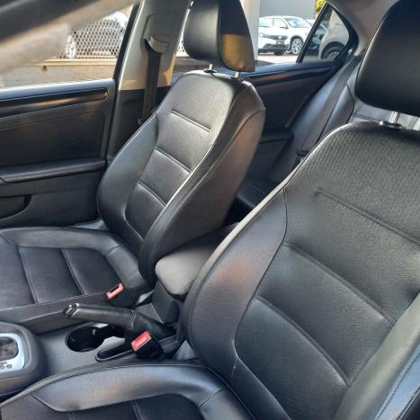 VOLKSWAGEN Jetta 2.0 4P FLEX CONFORTLINE TIPTRONIC AUTOMTICO, Foto 5