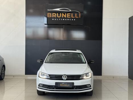 VOLKSWAGEN Jetta 2.0 4P TSI HIGHLINE 211 CV AUTOMTICO, Foto 2
