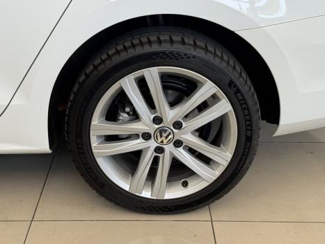 VOLKSWAGEN Jetta 2.0 4P TSI HIGHLINE 211 CV AUTOMTICO, Foto 5